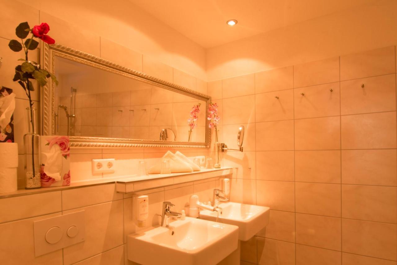 Holiday Apartements By Hotel Gruener Baum Feldberg 费尔德伯格 外观 照片